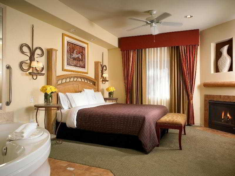 Sheraton Desert Oasis Villas, Скотсдейл Екстериор снимка